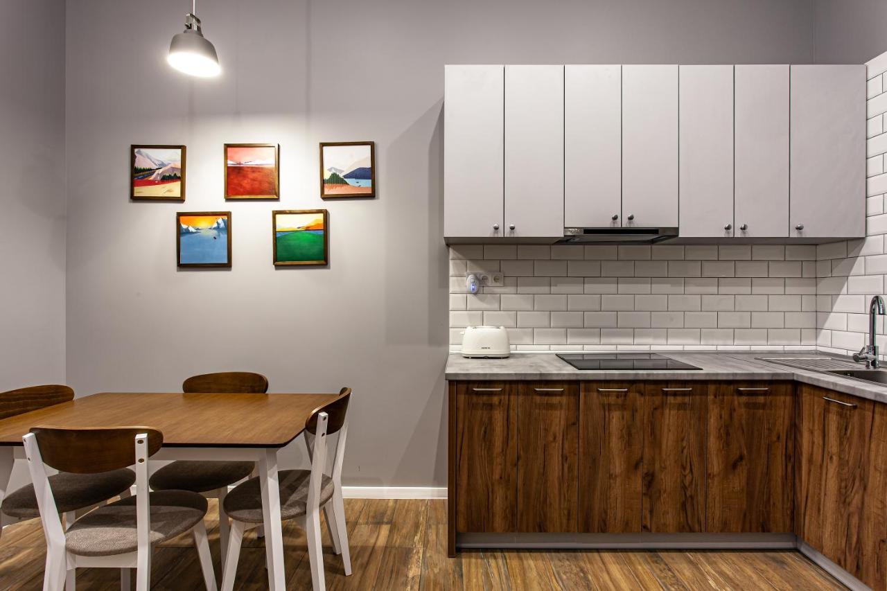 Sonata Apartment Lviv Exterior photo