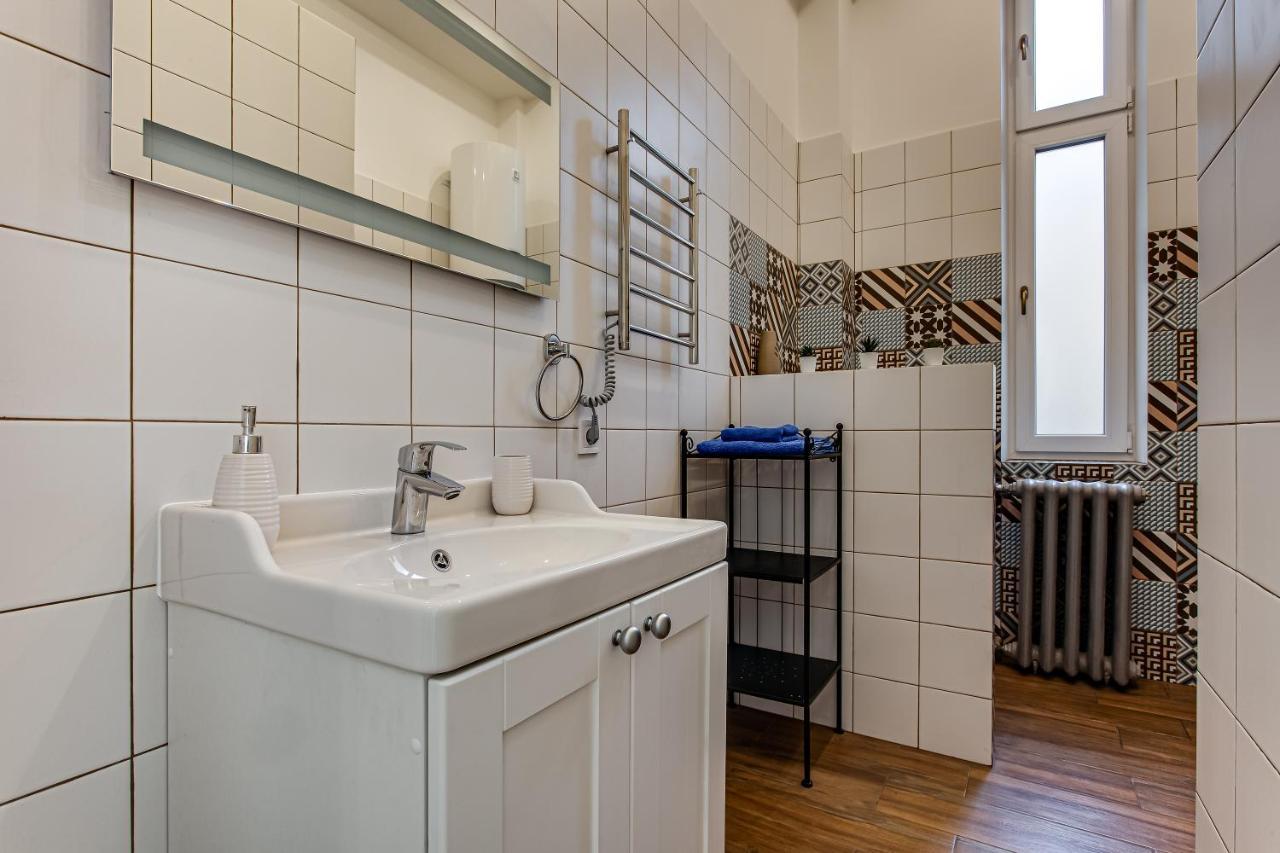 Sonata Apartment Lviv Exterior photo